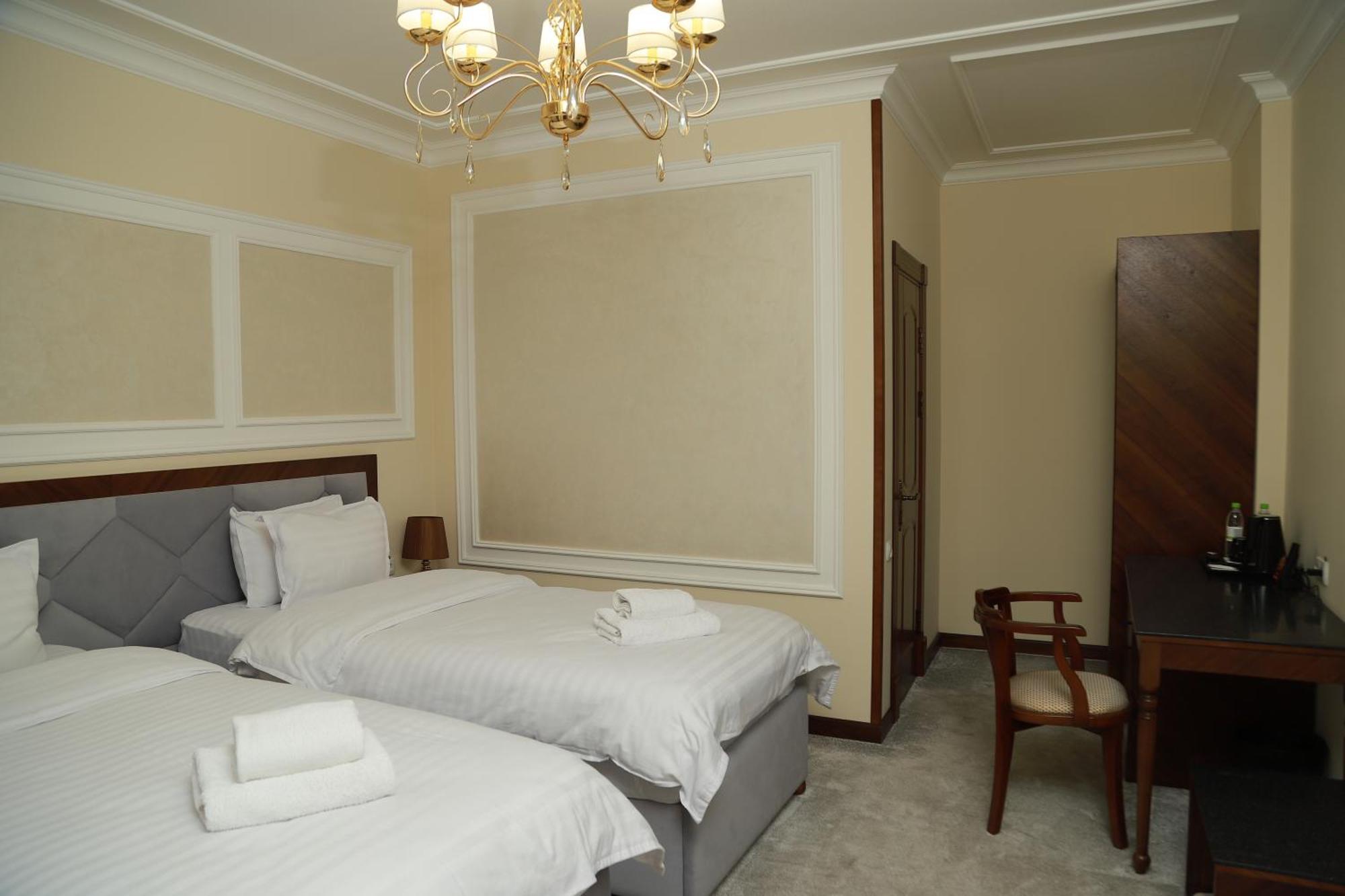 Sandhill Hotel Samarcande Extérieur photo